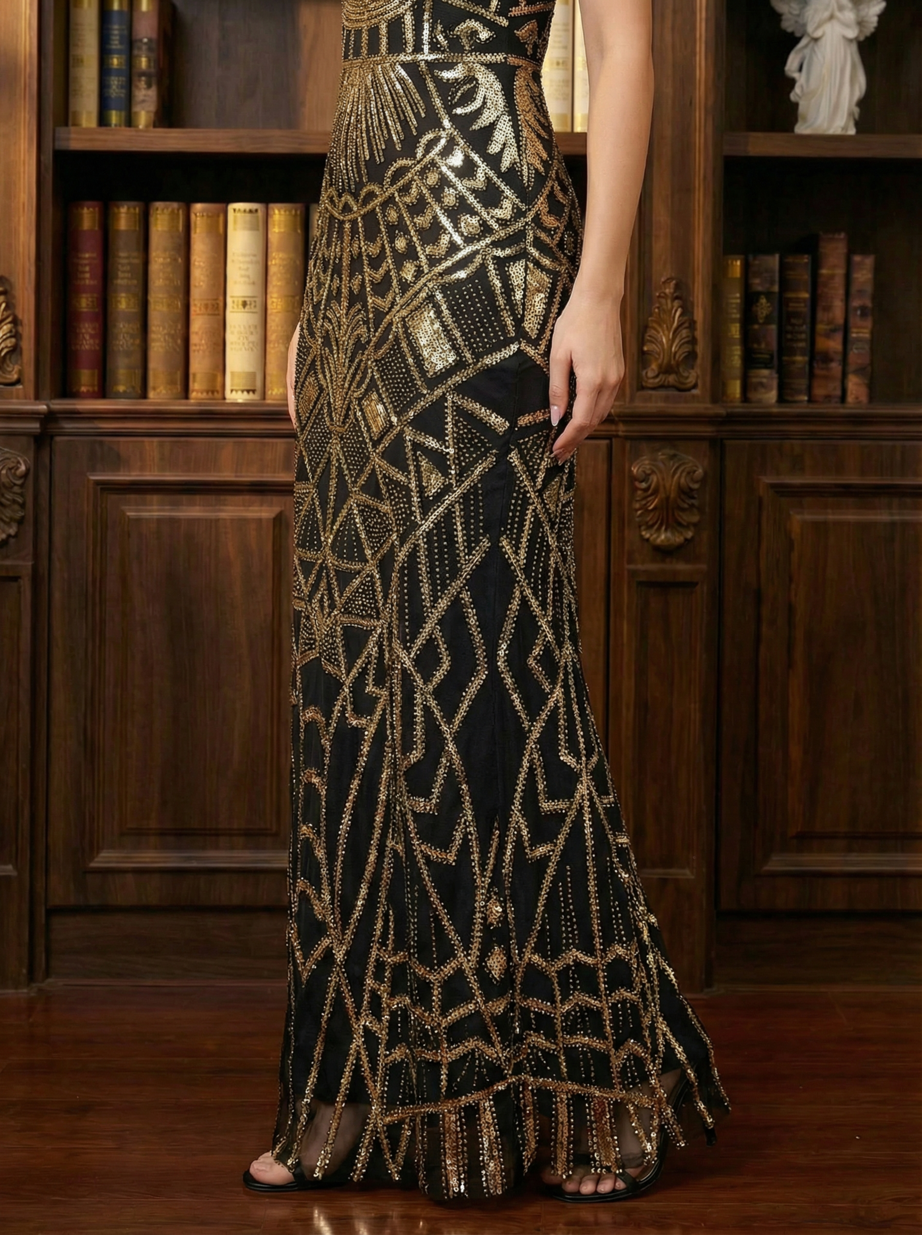 Elegant Black and Gold Beaded Long 1920s Prom Dress