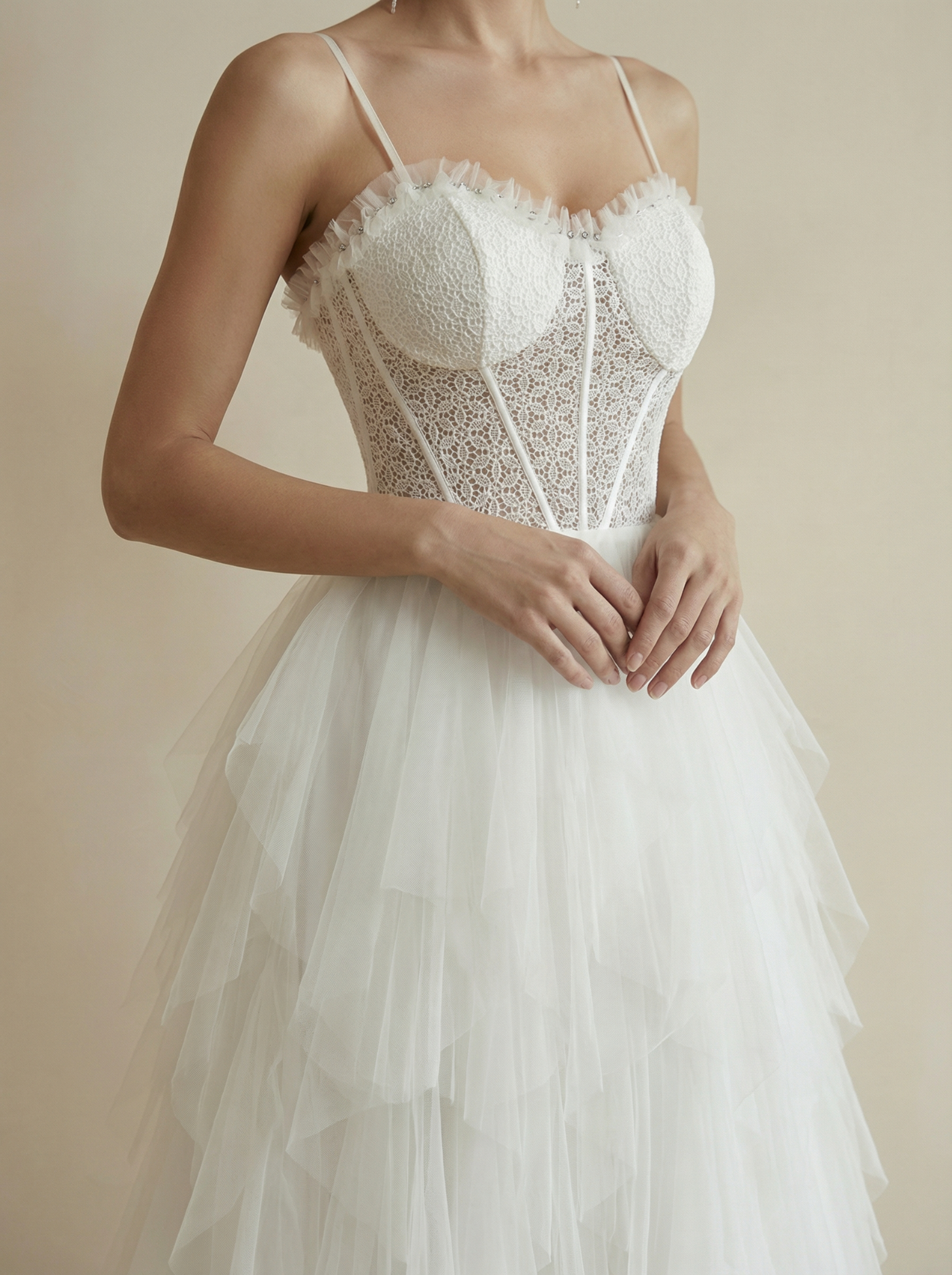 Elegant White Lace Wedding Dress with Luxurious Ruffled Layers