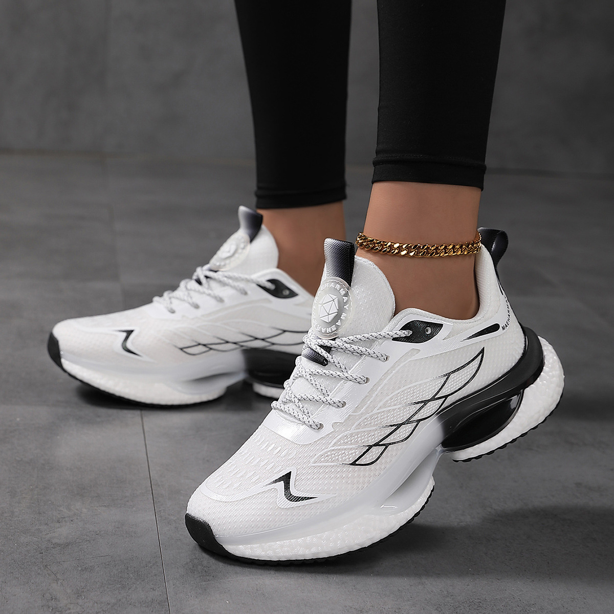 Aerion - Hands Free and Supportive Walking Shoes