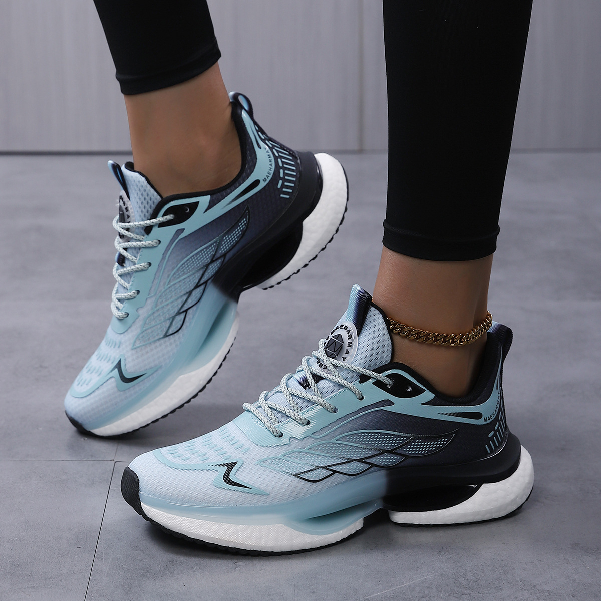 Aerion - Hands Free and Supportive Walking Shoes