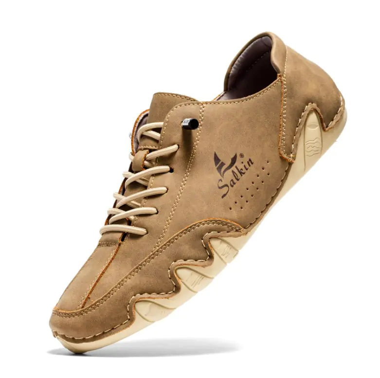 2026 Leather Casual Shoes Sneakers for Men Comfortable Summer Walking Designer Loafers Moccasin New In Luxury Sports Shoes