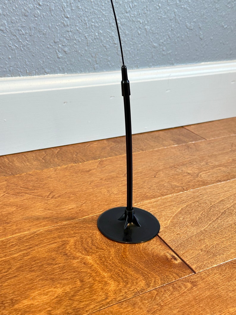 Long Feather Cat Wand Toy: Interactive Suction Cup Teaser, Bouncy Cat Wand, Cat Exercise Wand Toy, Fun Toys for Cats, Feather Toys for Cats