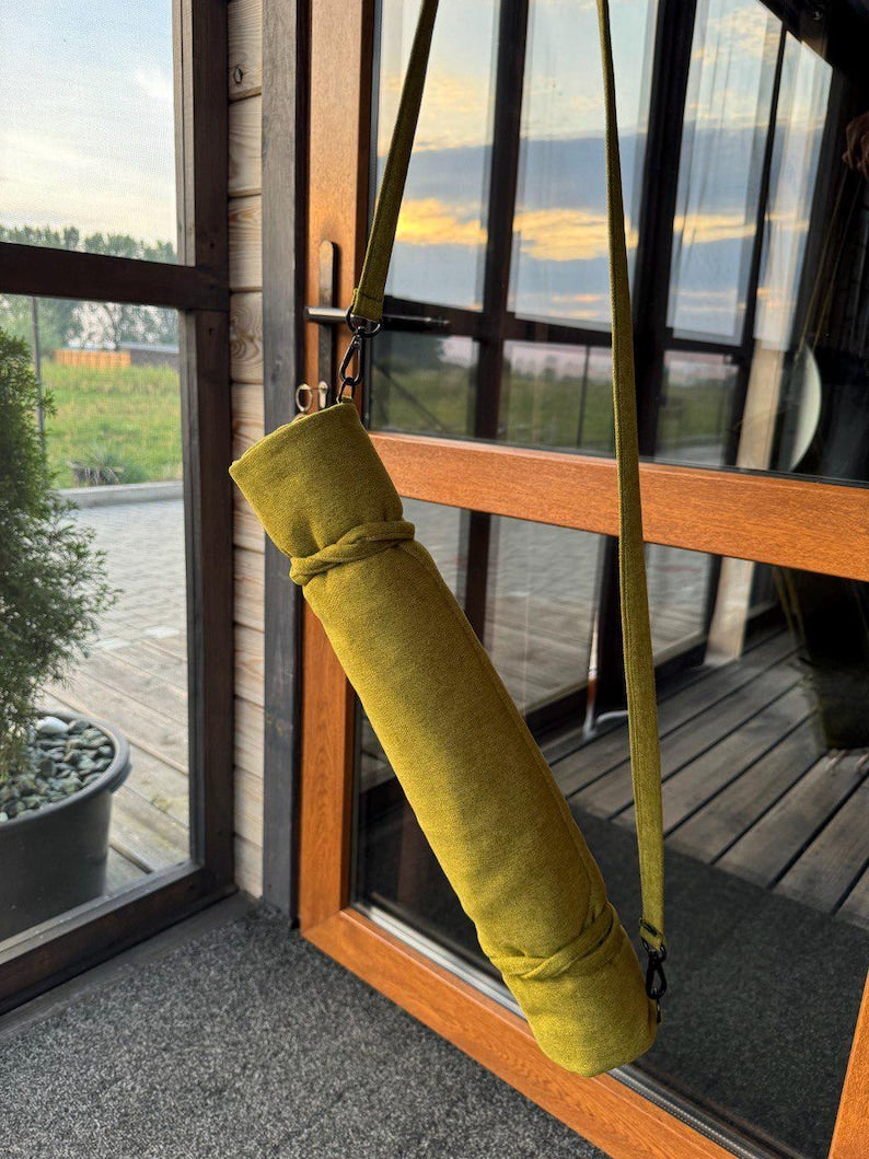 Travel mat for dogs, roll-up soft mat for pets, comfortable mattress for dog, personalized dog mat, gifts for pets, custom pet mat