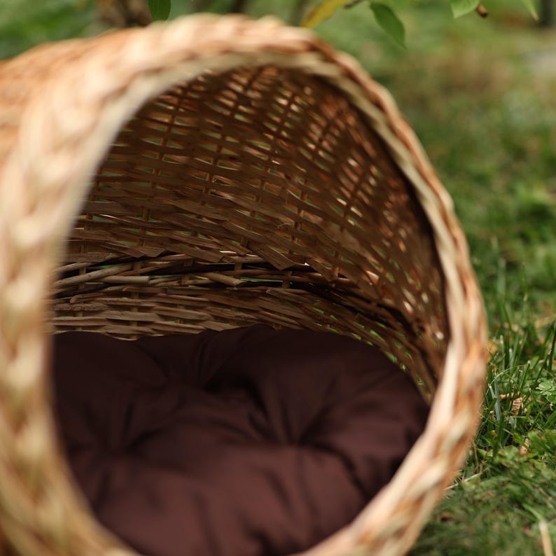 Wicker cat bed, Cat basket bed, Natural cat bed,Cat cave wicker,Cat bed with cushion,Wicker pet bed,Eco friendly cat bed,Small pet furniture