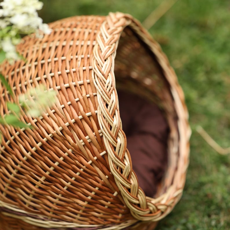 Wicker cat bed, Cat basket bed, Natural cat bed,Cat cave wicker,Cat bed with cushion,Wicker pet bed,Eco friendly cat bed,Small pet furniture