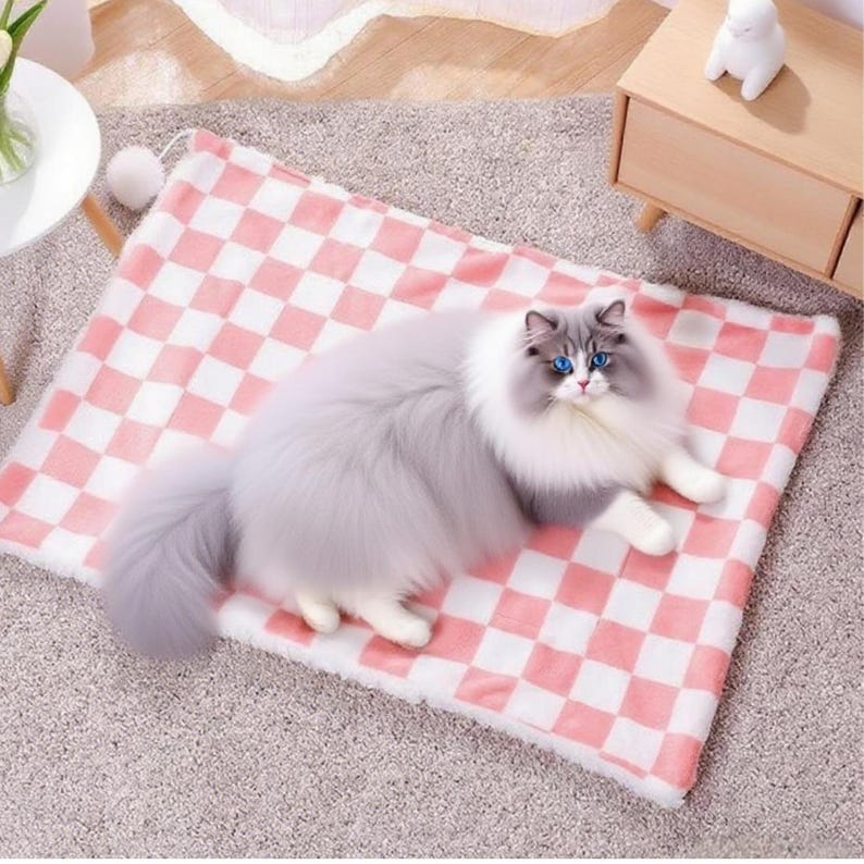 Handmade Breathable Luxury Plush Pet Bed Mat, Washable Cat Dog Rabbit Bedding, Soft Pet Mat, Eco-Friendly Pet Sleep Pad Green Red Yellow