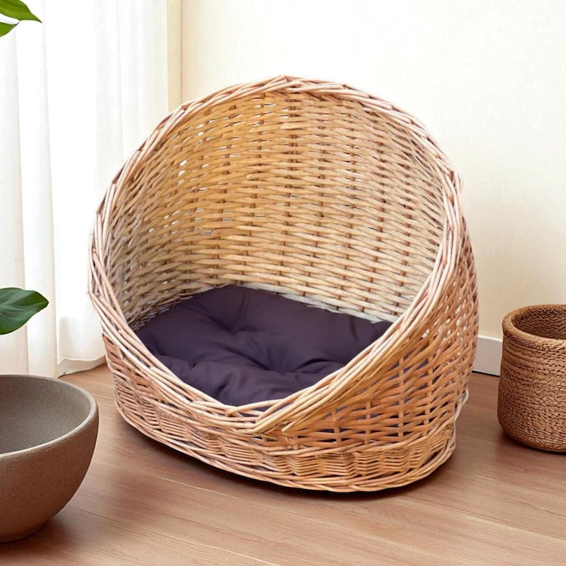 Natural Wicker Cat Bed With Soft Cushion For Indoor Cats, Handmade Eco Friendly Cat Furniture That Provides Cozy Space For Cats And Kittens