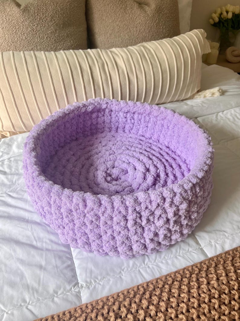 Chunky Knit Pet Bed