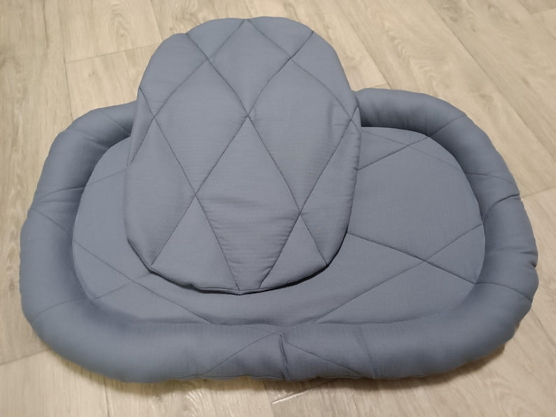 Organic Linen Pet Bed: Hemp Mat, Comfortable Cat & Dog Couch