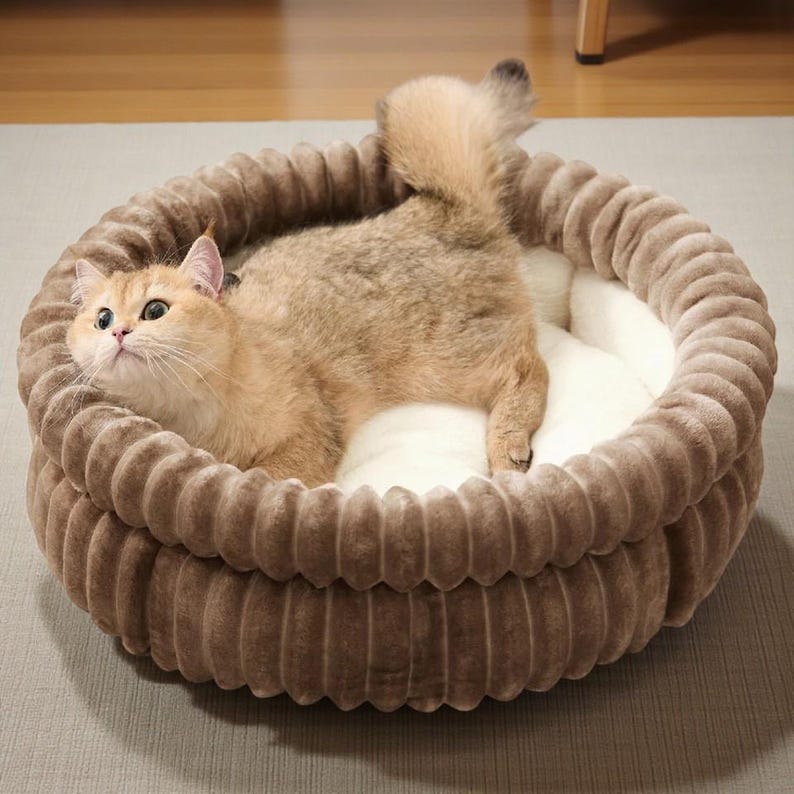 Donut Plush Pet Bed – Fluffy Round Calming Bed for Cats & Small Dogs