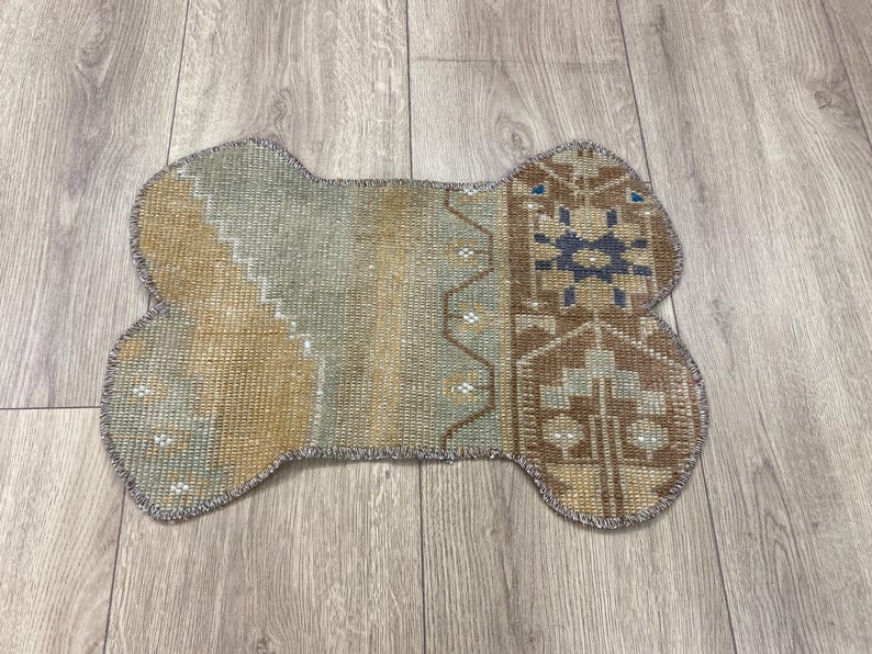 Dog Food Mat, Handmade Kilim Pet Rug, Sustainable Small Wool Carpets, Dog Moms Gift