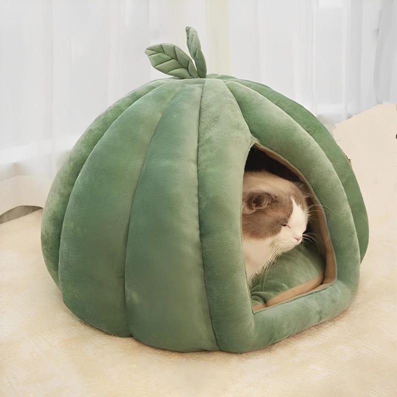Pumpkin Shape Enclosed Cat Bed Warm Plush Thickened Washable Pet Nest House