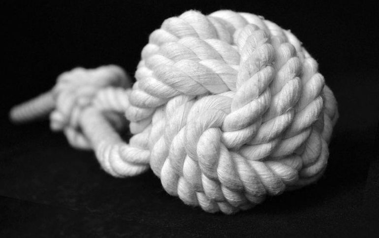 Large // Rope Ball Pull - All Natural Cotton Rope Dog Toy - Monkey's Fist Knot
