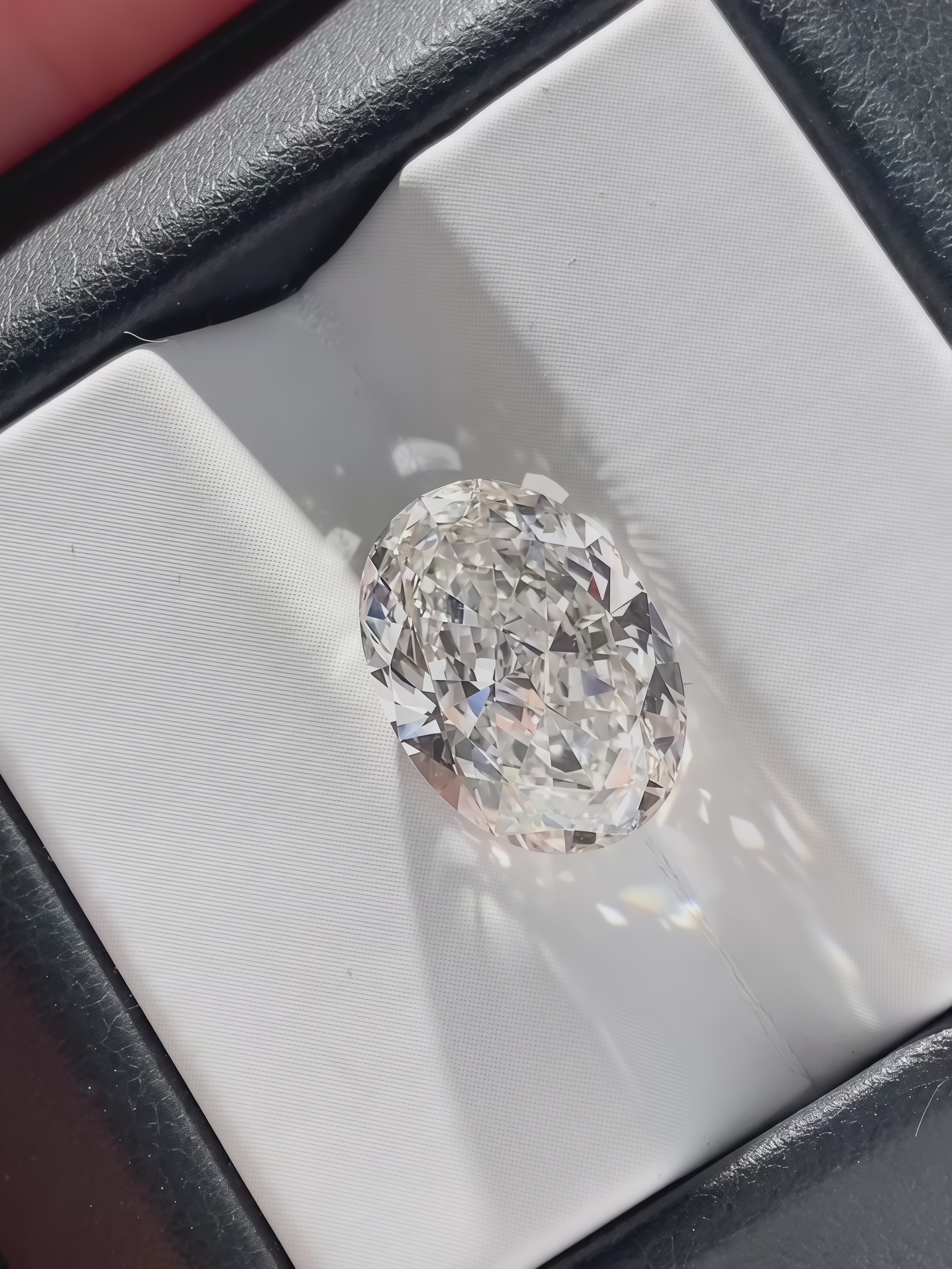 Lab-Grown 5.25 Carat G-VS1 Oval Diamond
