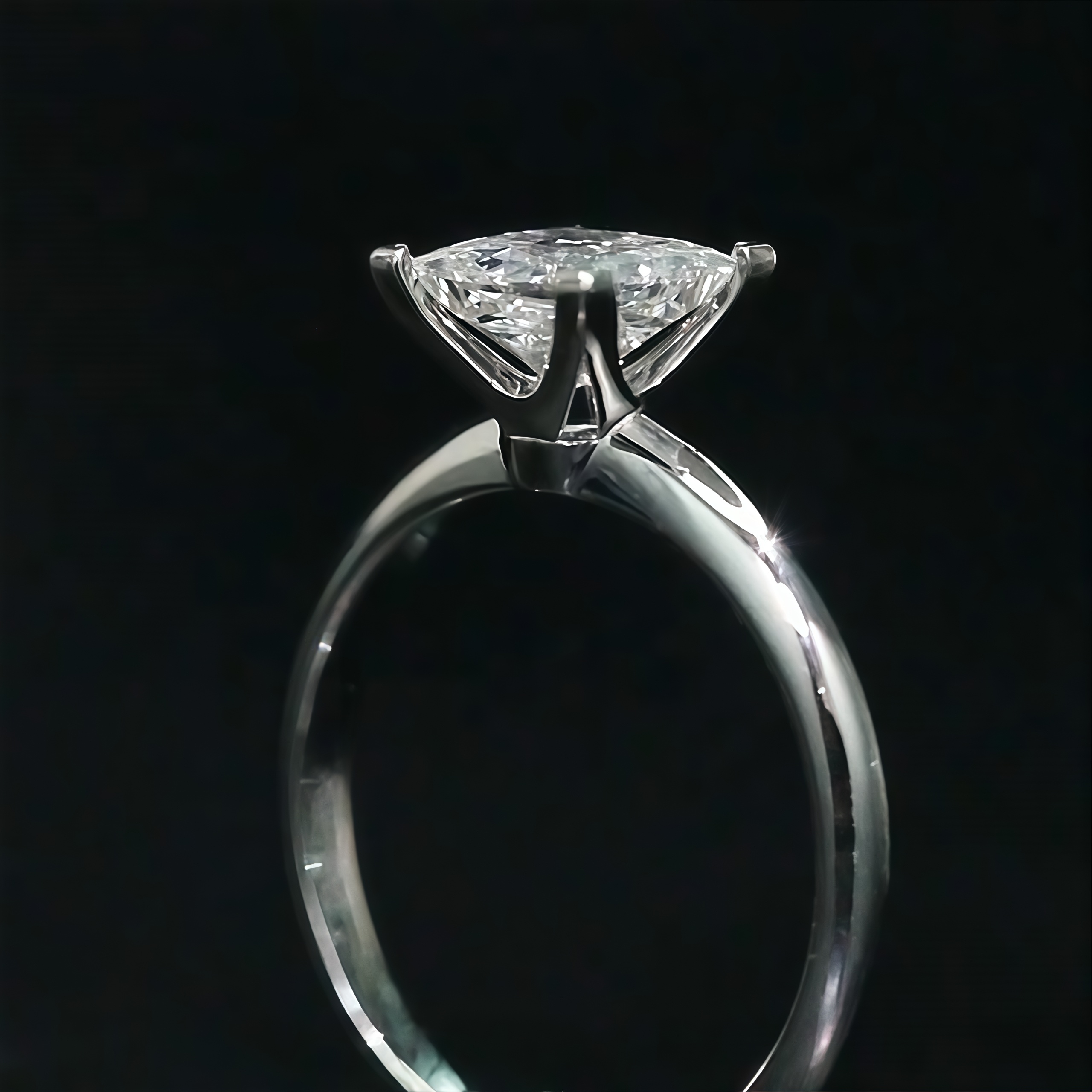 1.1 CT Princess Cut Lab Grown Diamond Solitaire Engagement Ring