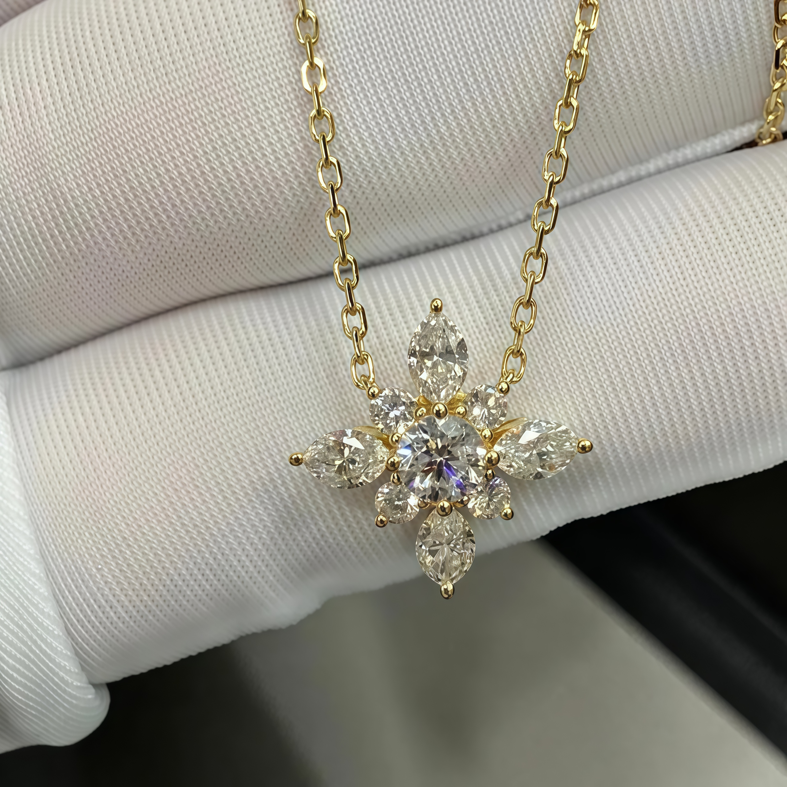 1.7ct Lab-Grown Diamond Pendant Necklace in 18K Gold – Marquise & Round Cut
