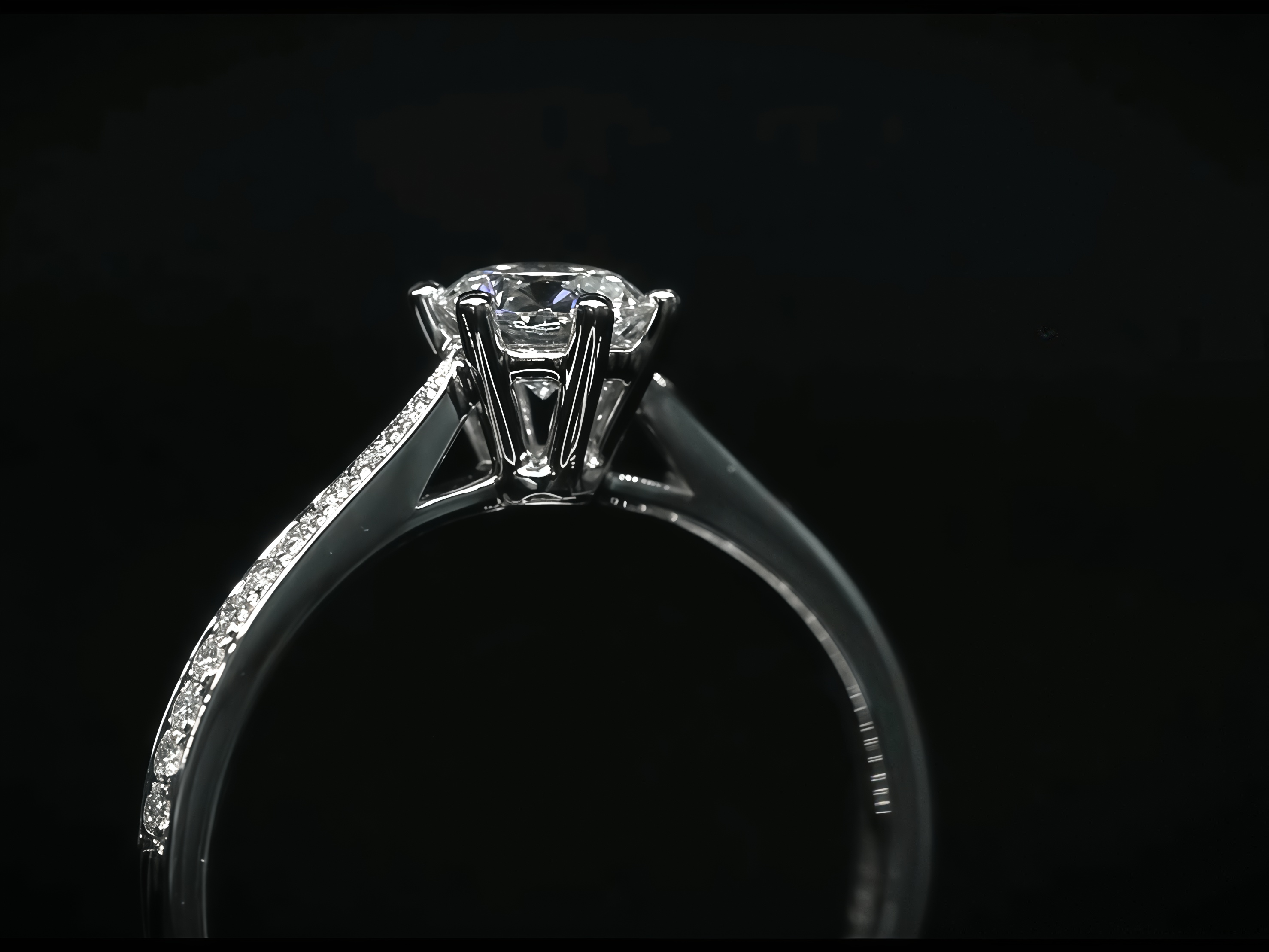 Timeless 0.7ct Lab-Grown Diamond Ring in 18K Gold