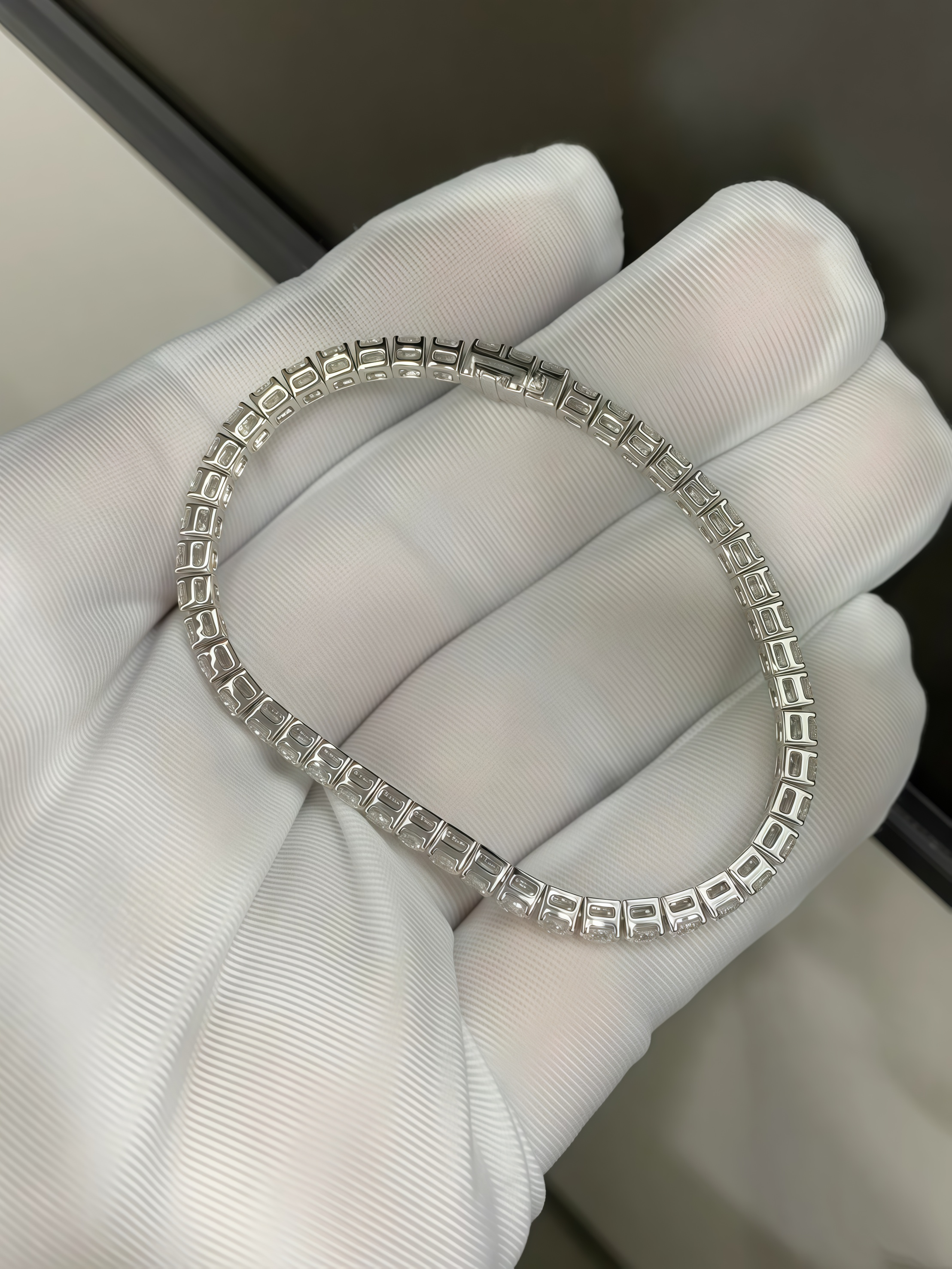 Round Lab Grown Diamond Tennis Bracelet