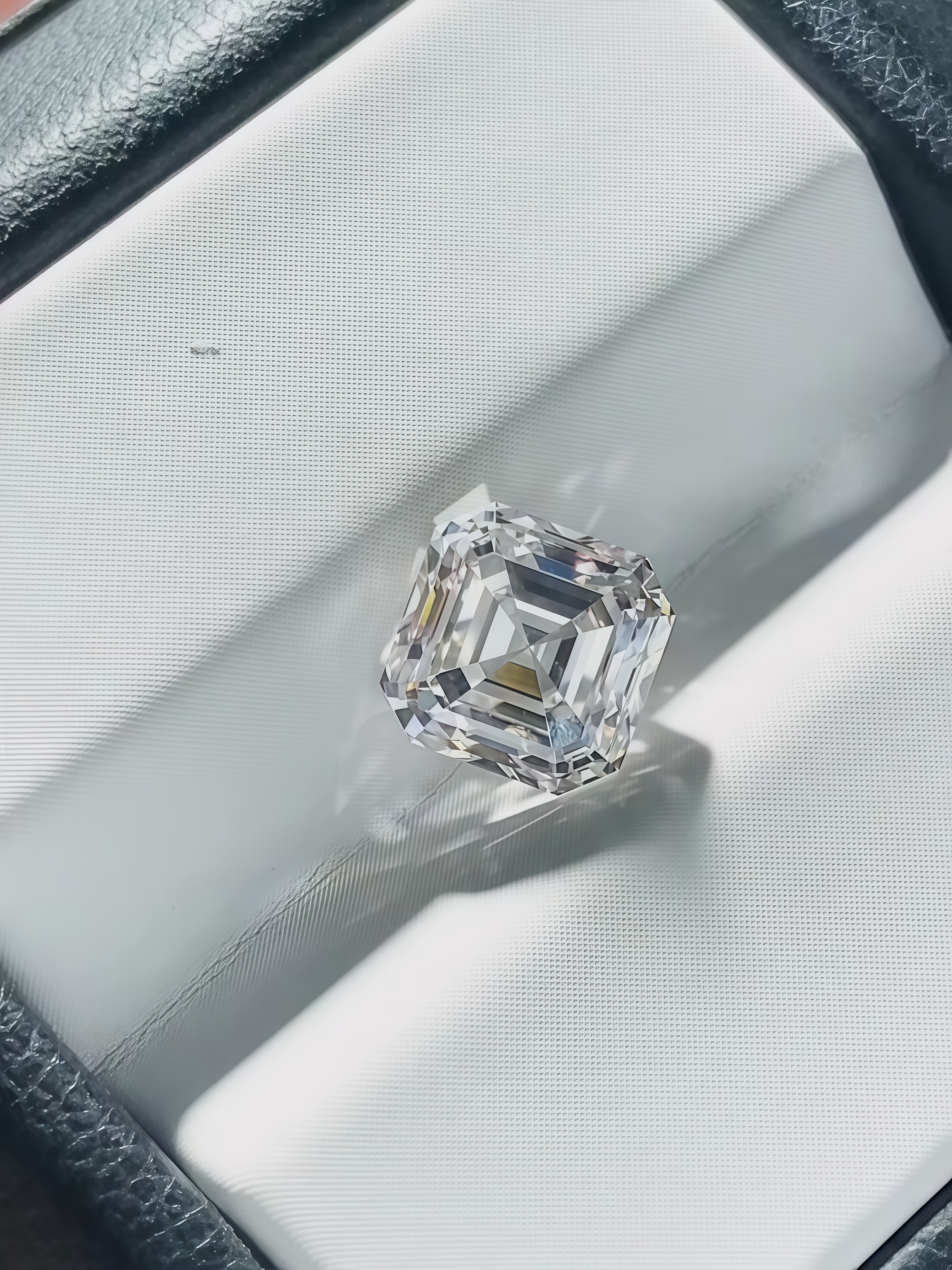 Lab-Grown 1.87 Carat F-VS1 Asscher Diamond