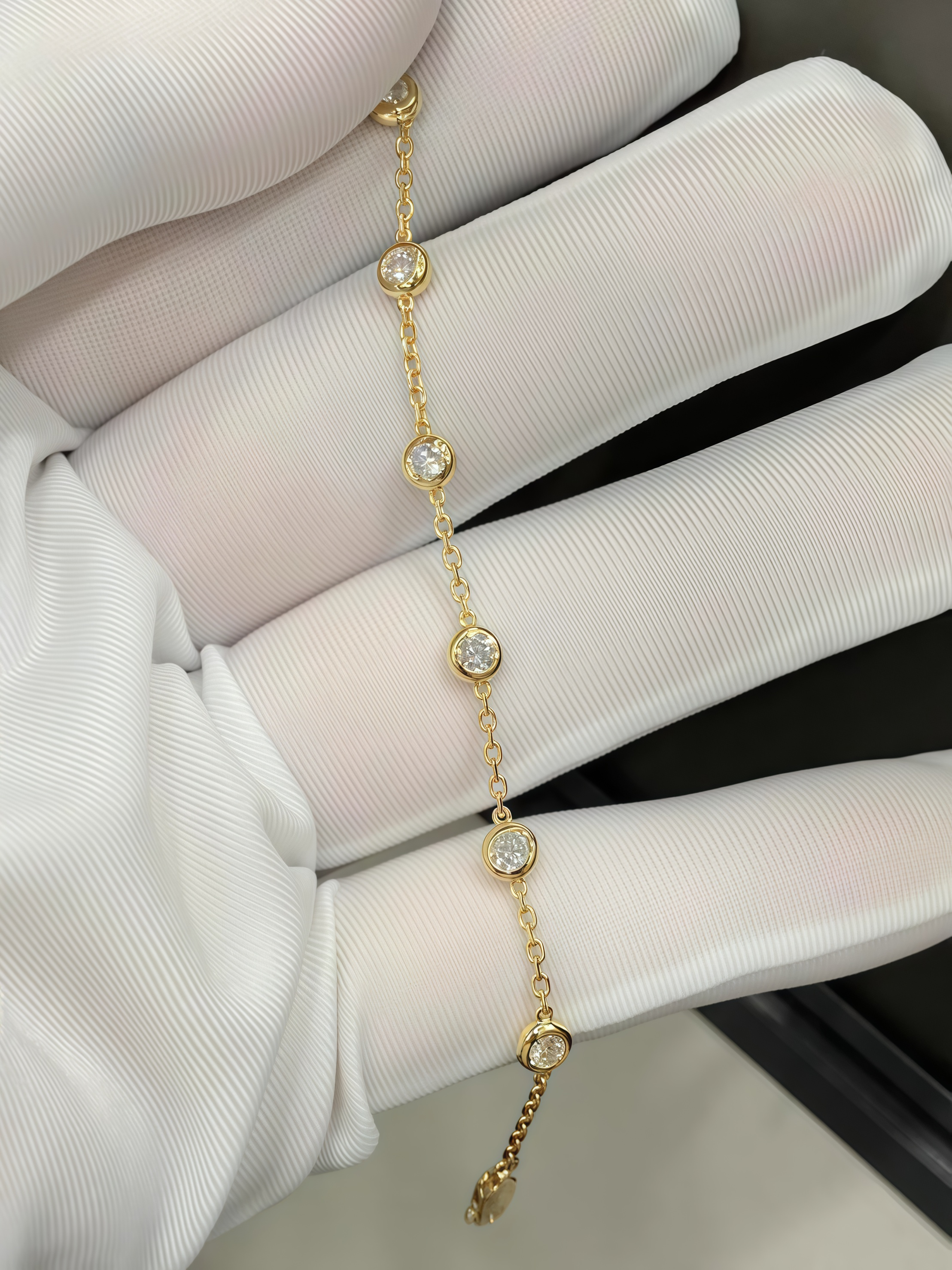 0.8Ct.Tw Bezel Lab Grown Diamond Bracelet
