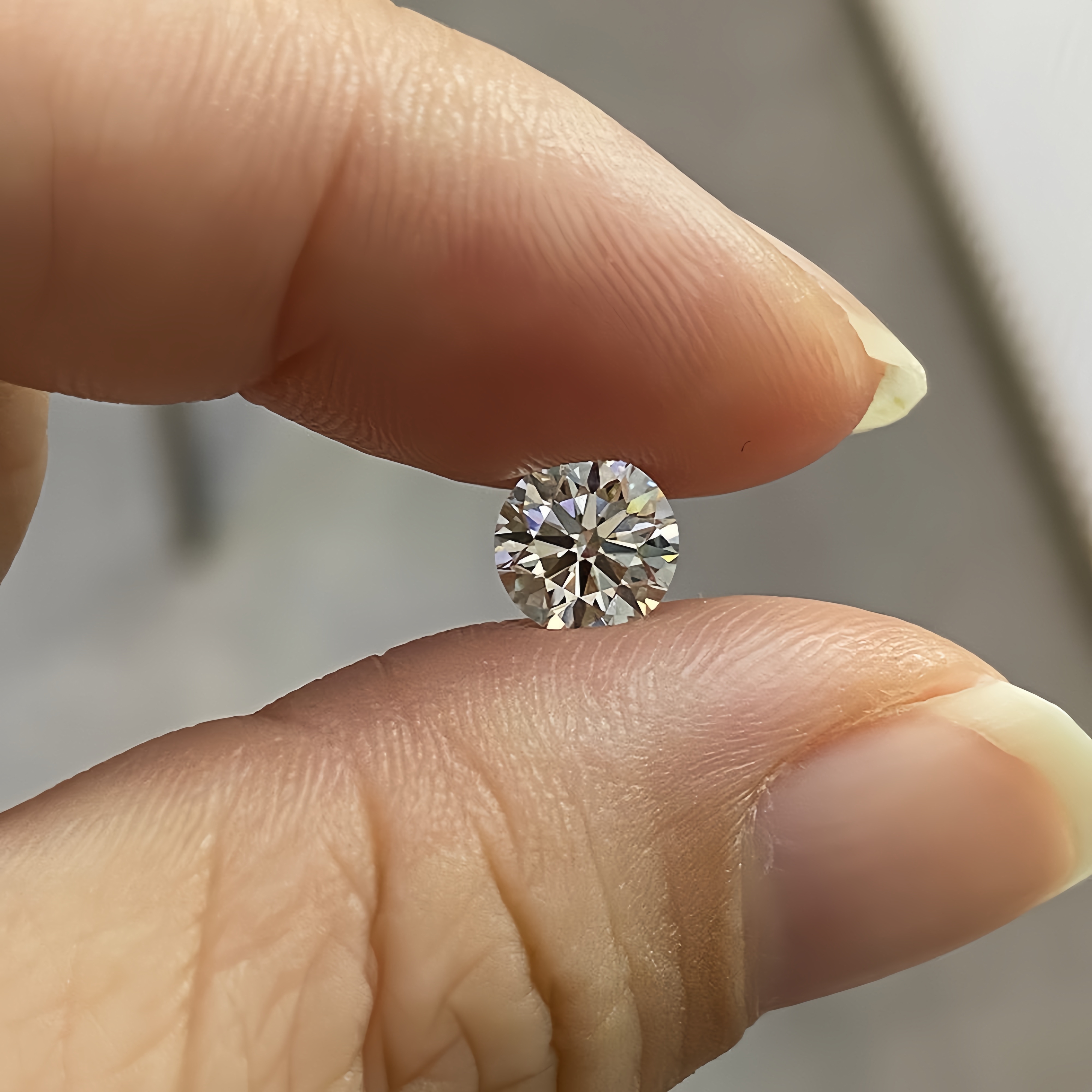 Lab-Grown 1.03 Carat E-VS1 Round Diamond