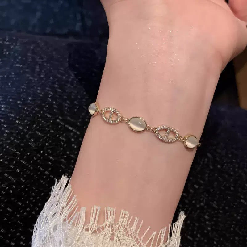 Гривна с диамант и котешко око, сребро 925