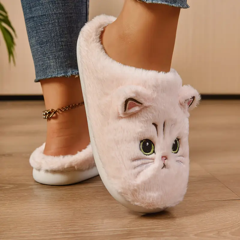 🔥 Светкавична разпродажба – 50% ОТСТЪПКА 🔥 Дамски домашни пантофи с котешки плюш и топла подплата от полар