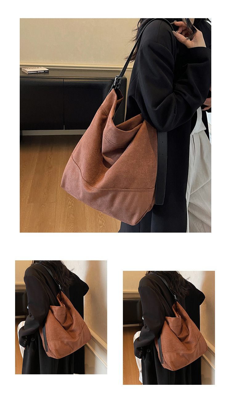 Jednobarevná taška s velkou kapacitou