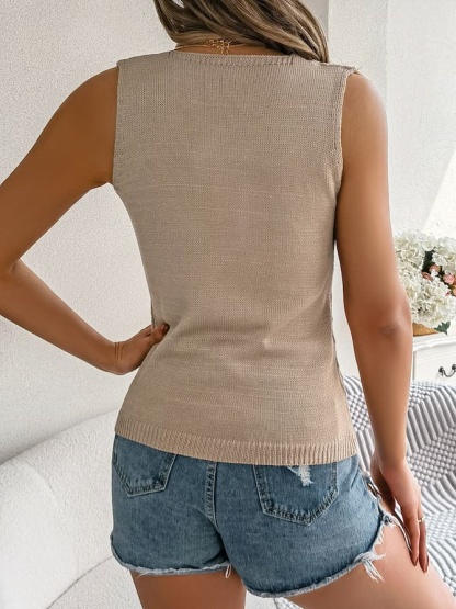 Buttoned Knit Sleeveless Top & Denim Shorts Spring–Summer Set