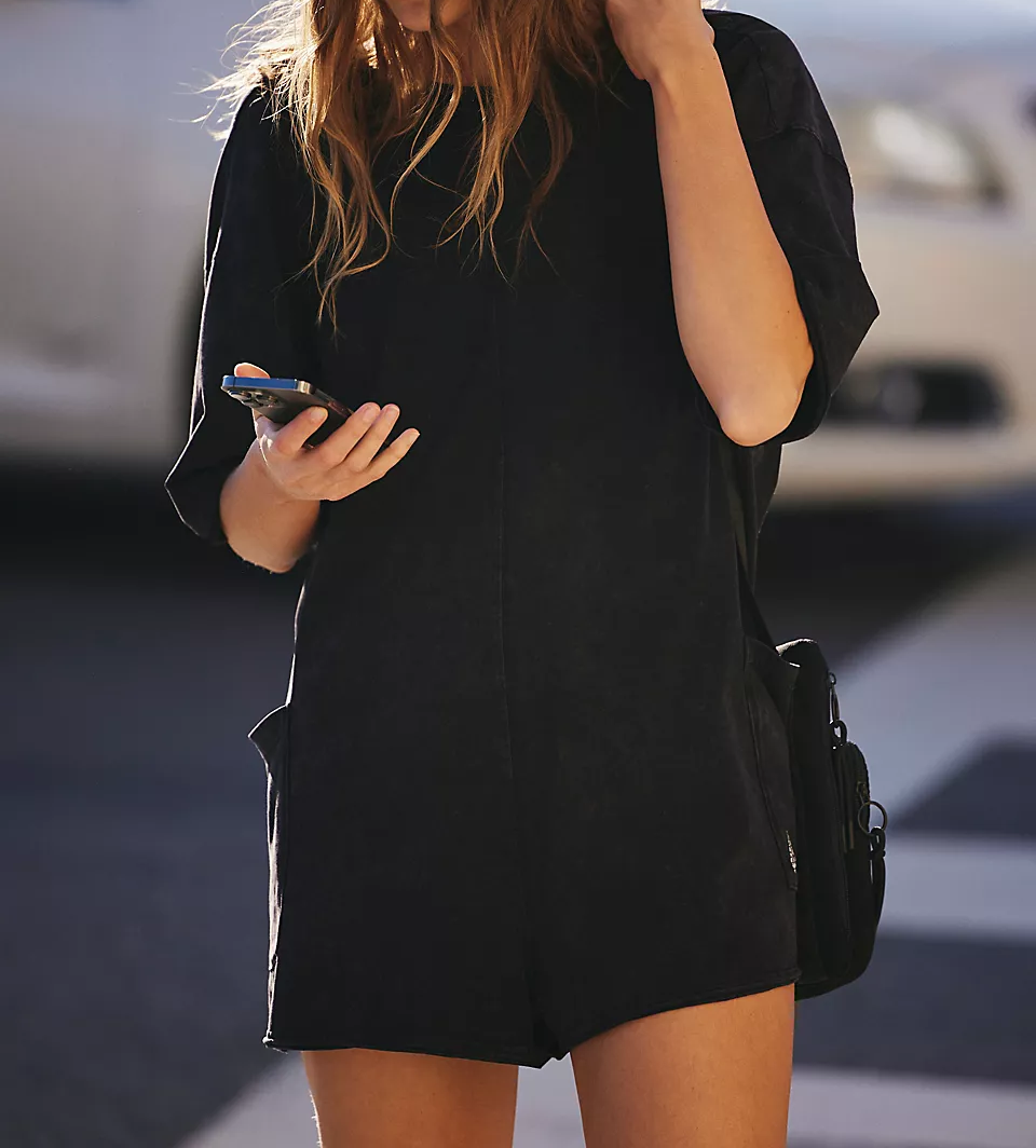 Hot Shot Tee Romper（BUY 2 FREE SHIPPING）