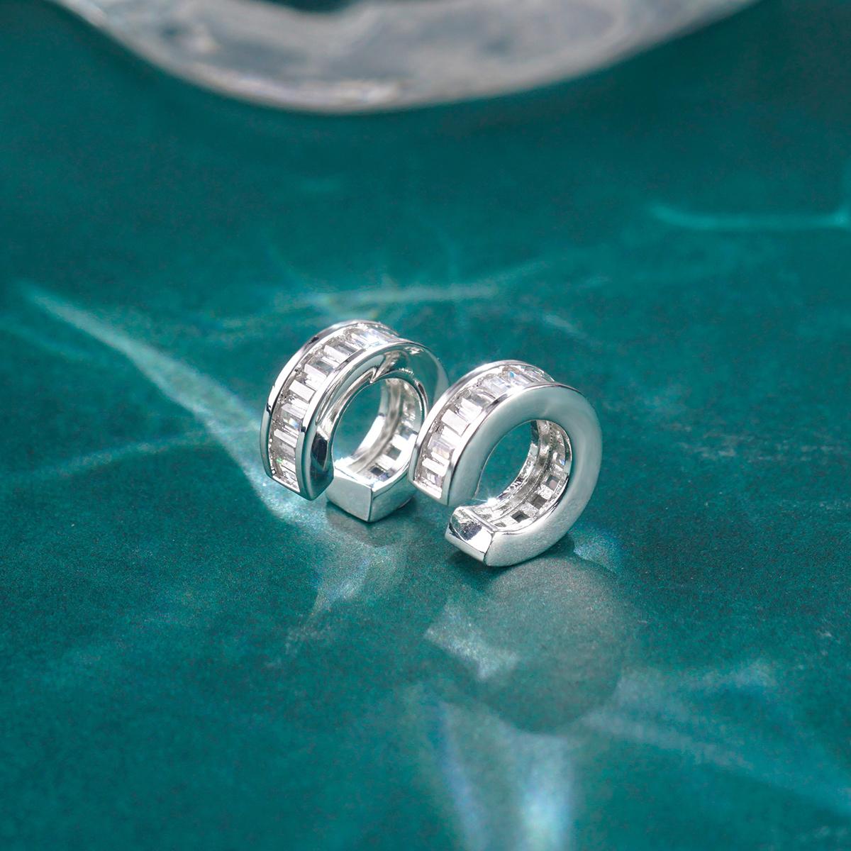 Baguette Single Ear Cuff S925 VVS Synthetic Moissanite Unisex Earrings