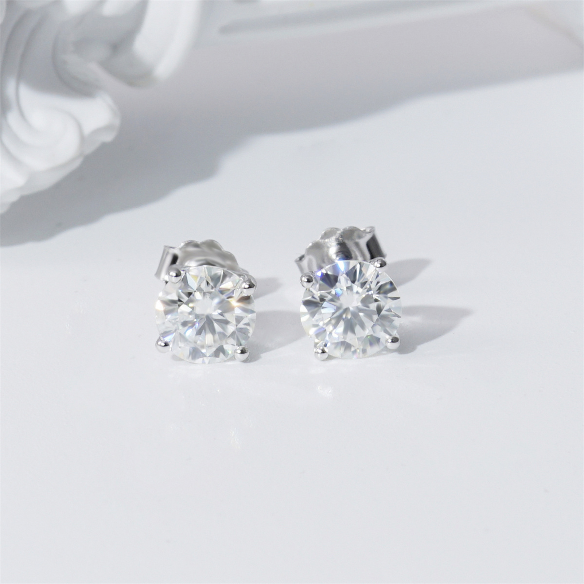 Solitaire Four Prong Earrings Screw/Butterfly Back Stud Earrings D-Color Moissanite & S925