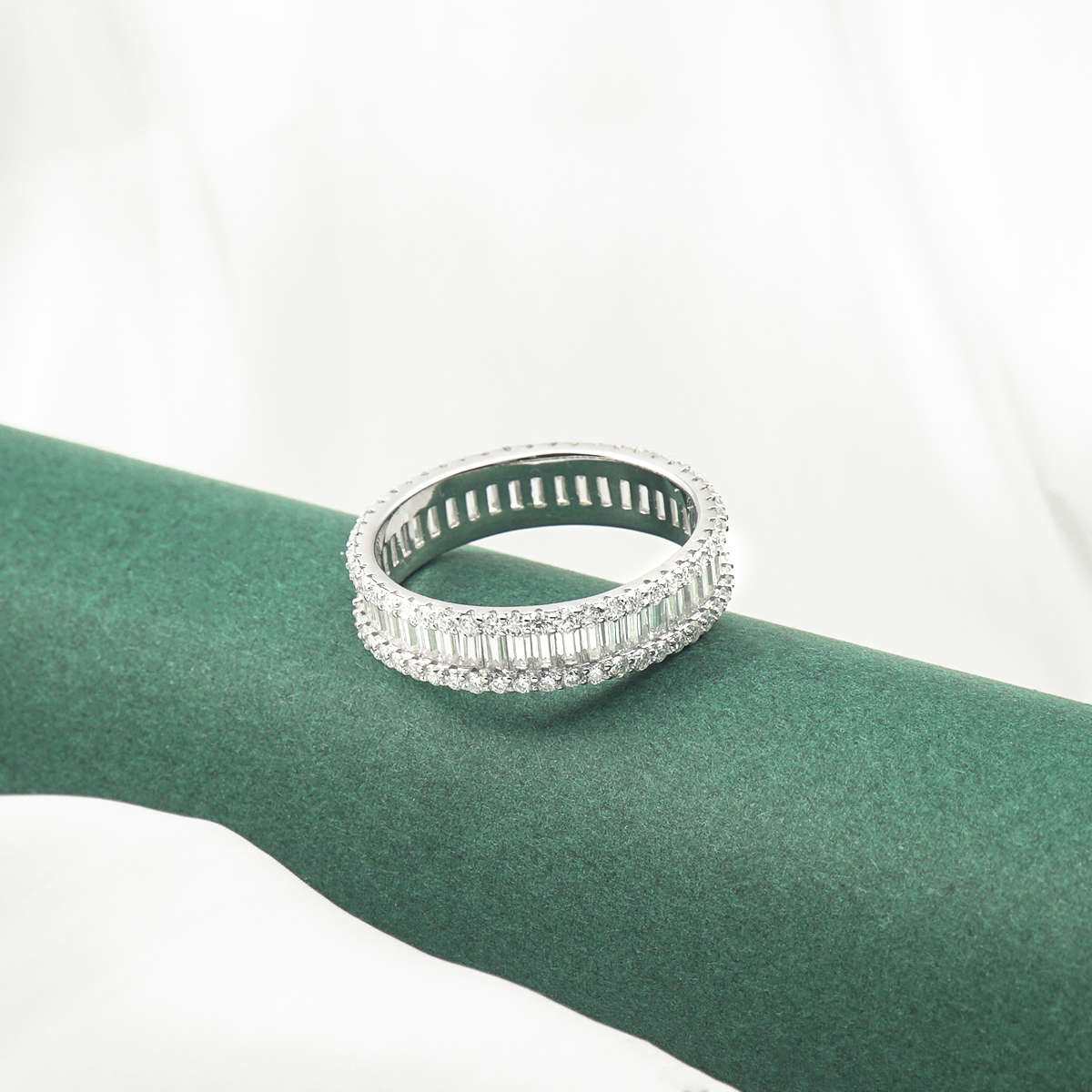 Baguette Round Cut Eternity Ring Band VVS D Color Synthetic Moissanite S925 Unisex Ring