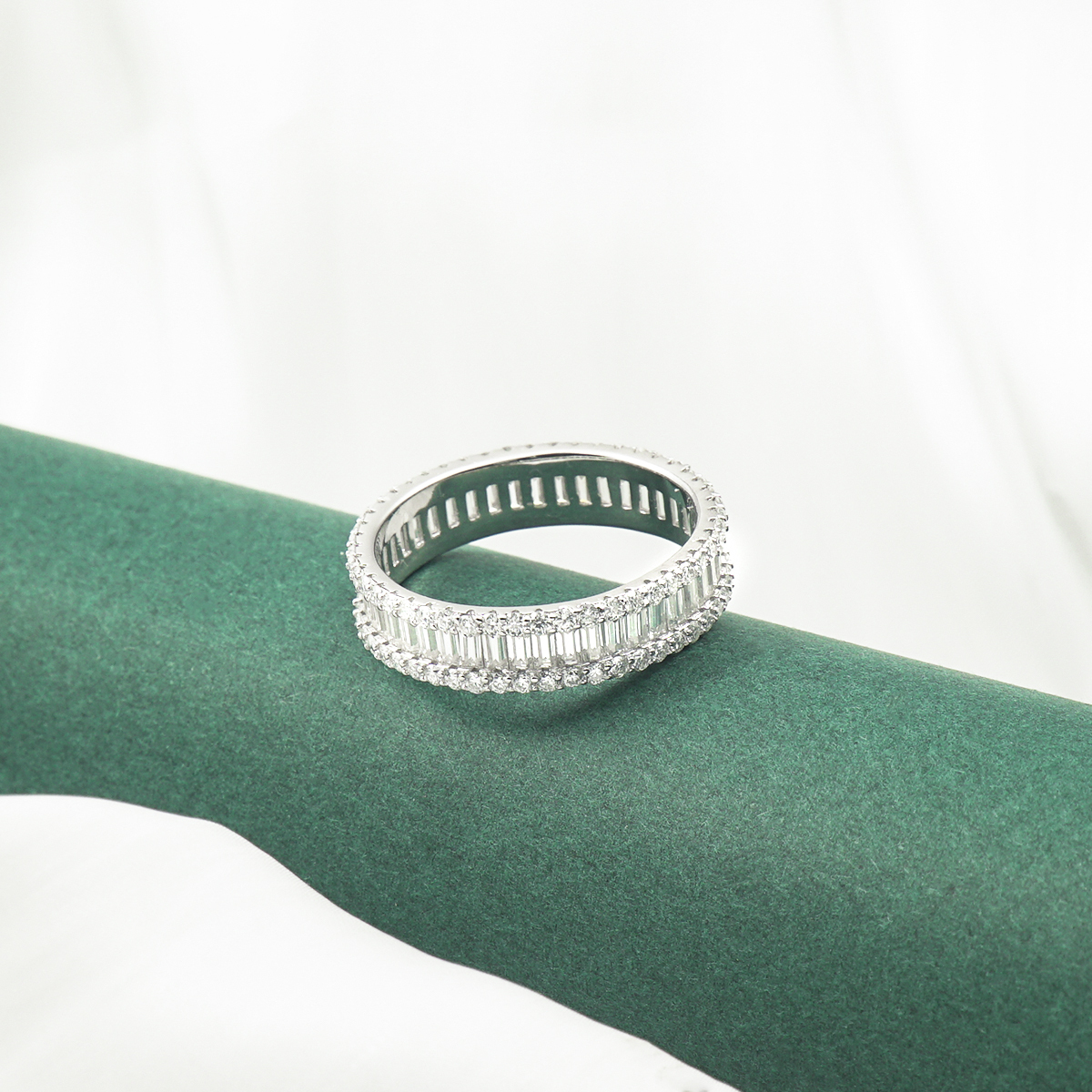 Baguette Round Cut Eternity Ring Band VVS D Color Synthetic Moissanite S925 Unisex Ring