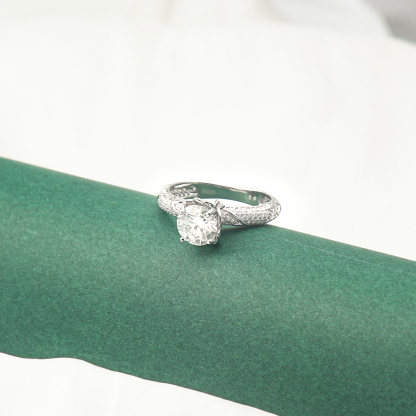 2ct Sparkling Four Prong Ring Band D Color VVS Synthetic Moissanite S925 Unisex Ring Anniversary Engagement Wedding Gifts for Men Women