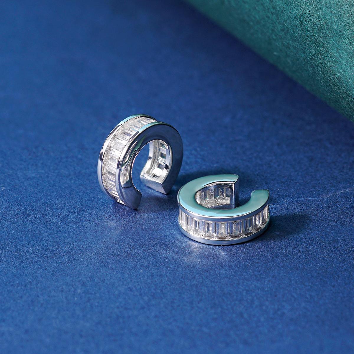 Baguette Single Ear Cuff S925 VVS Synthetic Moissanite Unisex Earrings