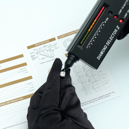 S925 Cushion Cut Synthetic Moissanite Prong Solitaire Stud Earrings Lover St Mother's Day Gifts for Men Women