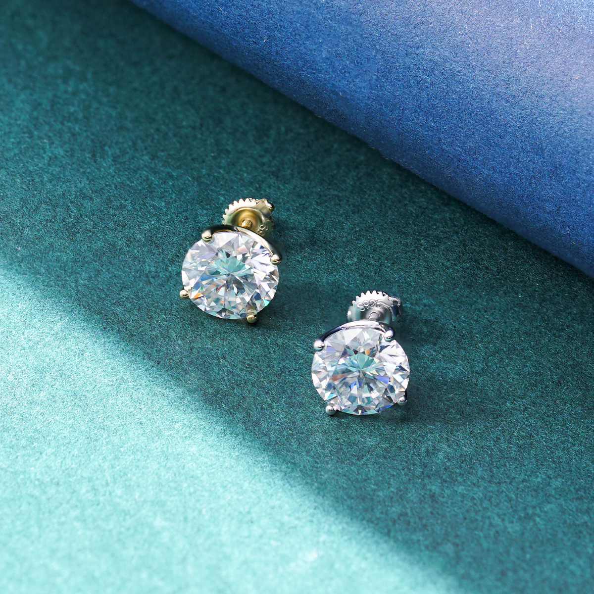 Solitaire Four Prong Earrings Screw/Butterfly Back Stud Earrings D-Color Moissanite & S925