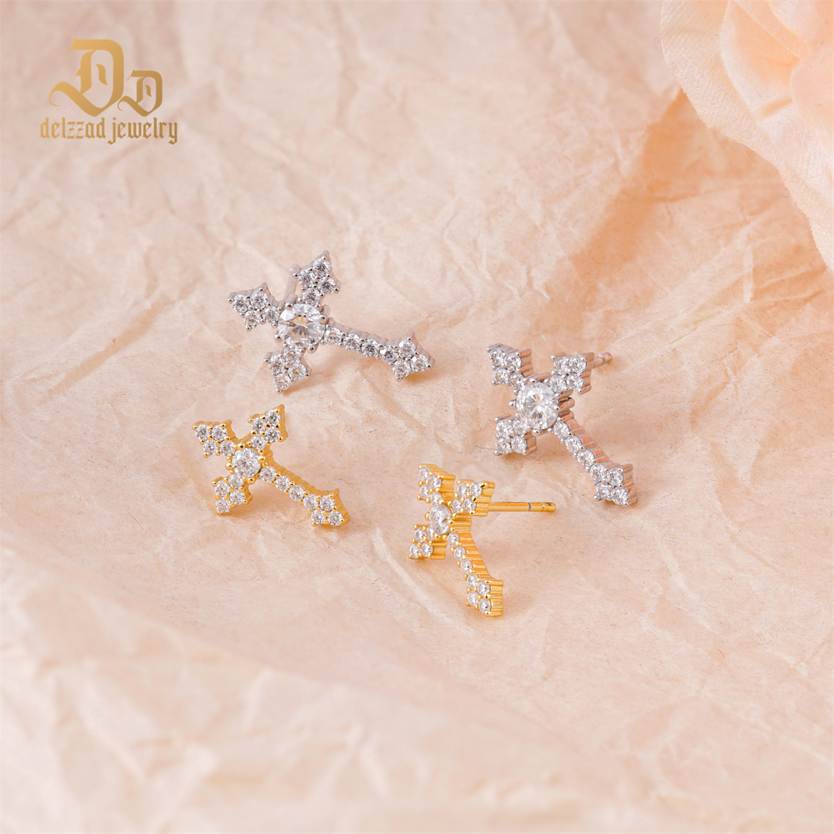 Cross Prong Stud Earrings S925 & D Color VVS Synthetic Moissanite