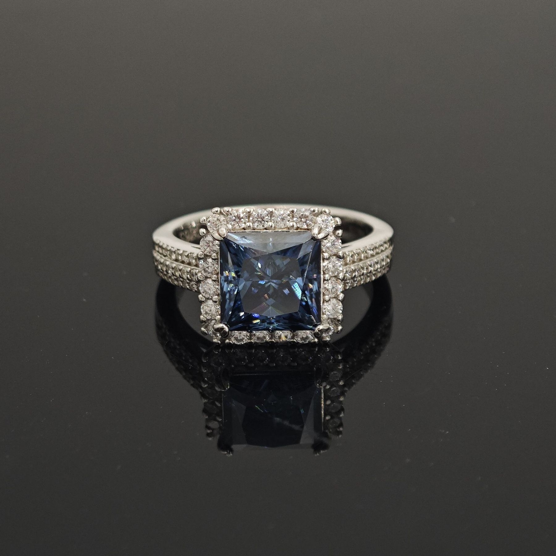 3ct S925 Princess Synthetic Moissanite Halo Ring