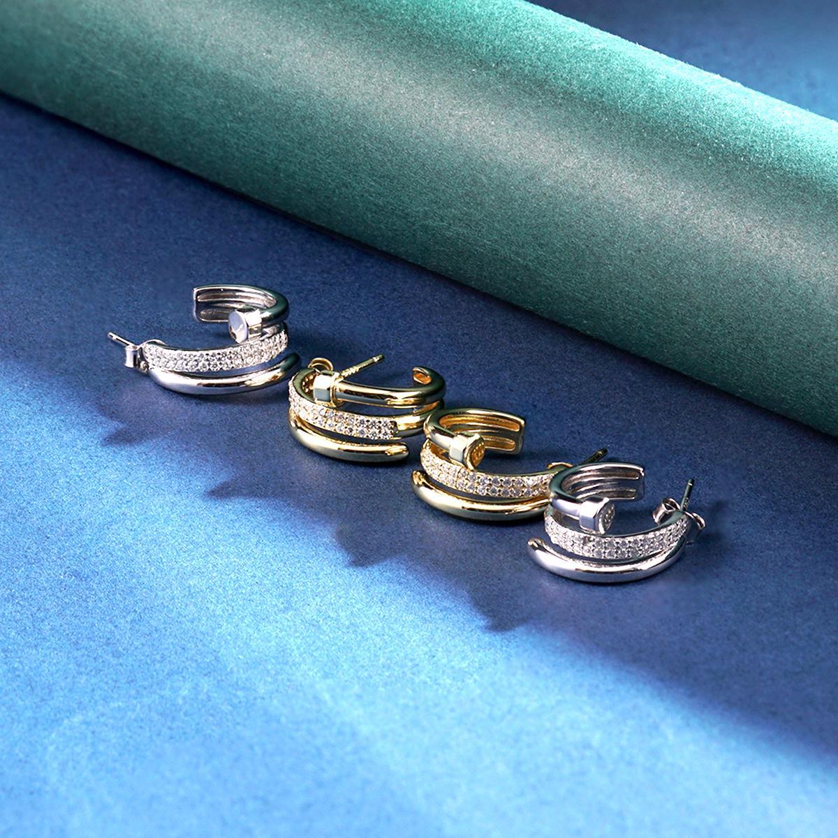 Aesthetic Huggies Hoop Earrings D Color VVS Synthetic Moissanite S925 Stud Unisex Hip Hop Earrings