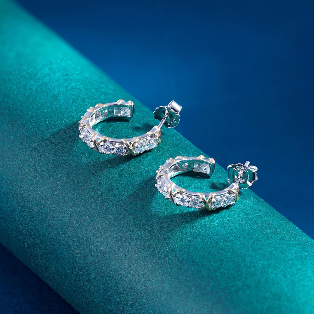 Delzzad Round Dipped Two-Tone Crossover Hoop Earrings S925 & D Color VVS Synthetic Moissanite