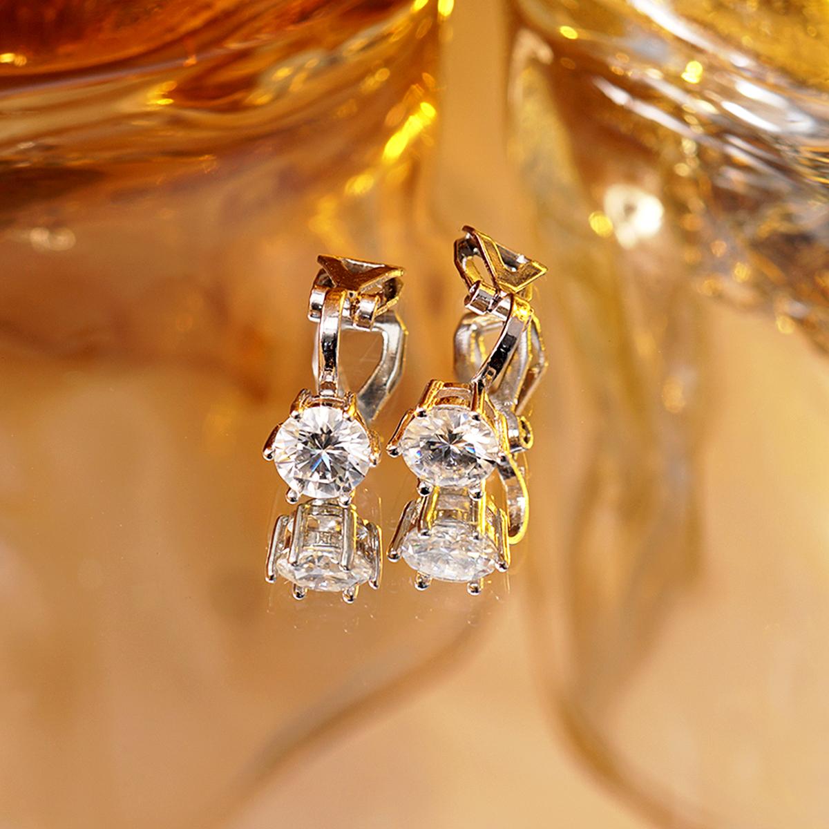 Prong Solitaire Clip-On Earrings S925 VVS Synthetic Moissanite Stud