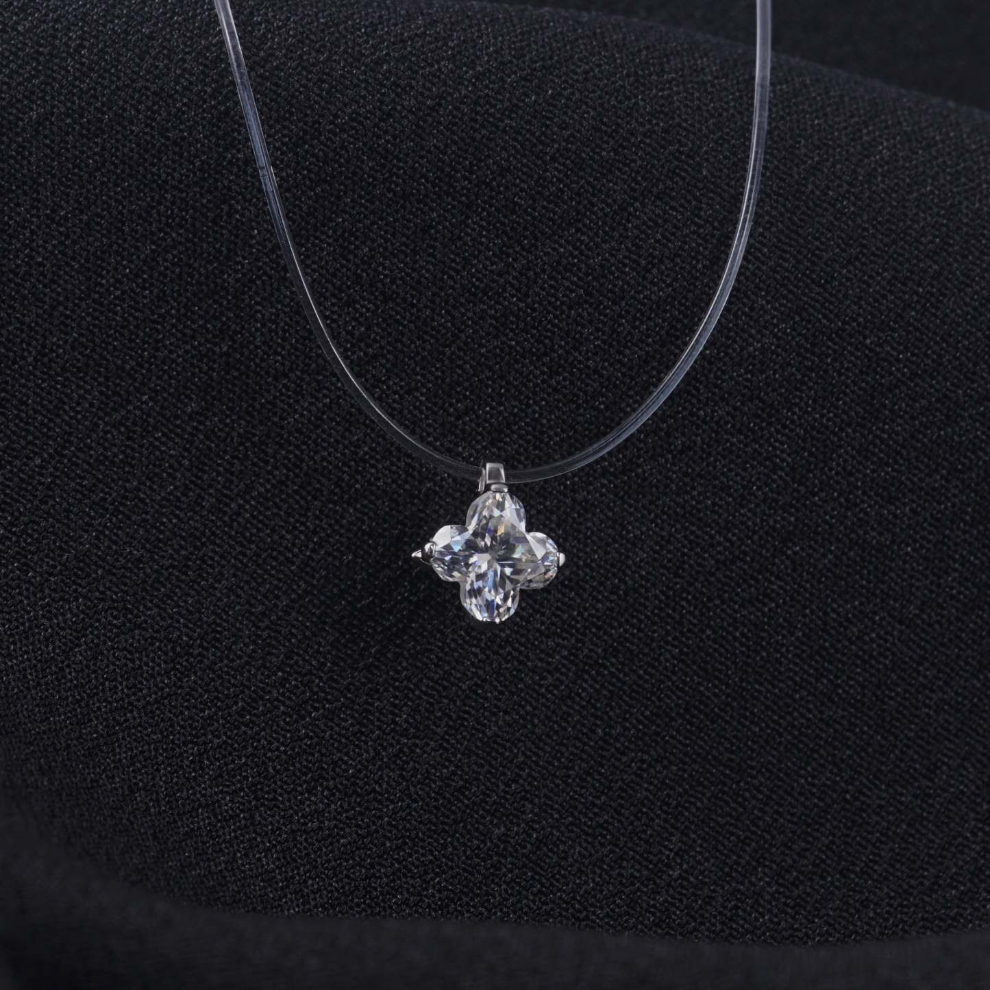 Delzzad 1ct Charming Clover Cut Pendant Necklace Fishing Line Chain Lab-Created Moissanite Necklace S925 Sterling Silver Moissanite Jewelry Engagement Wedding Anniversary Perfect Gifts