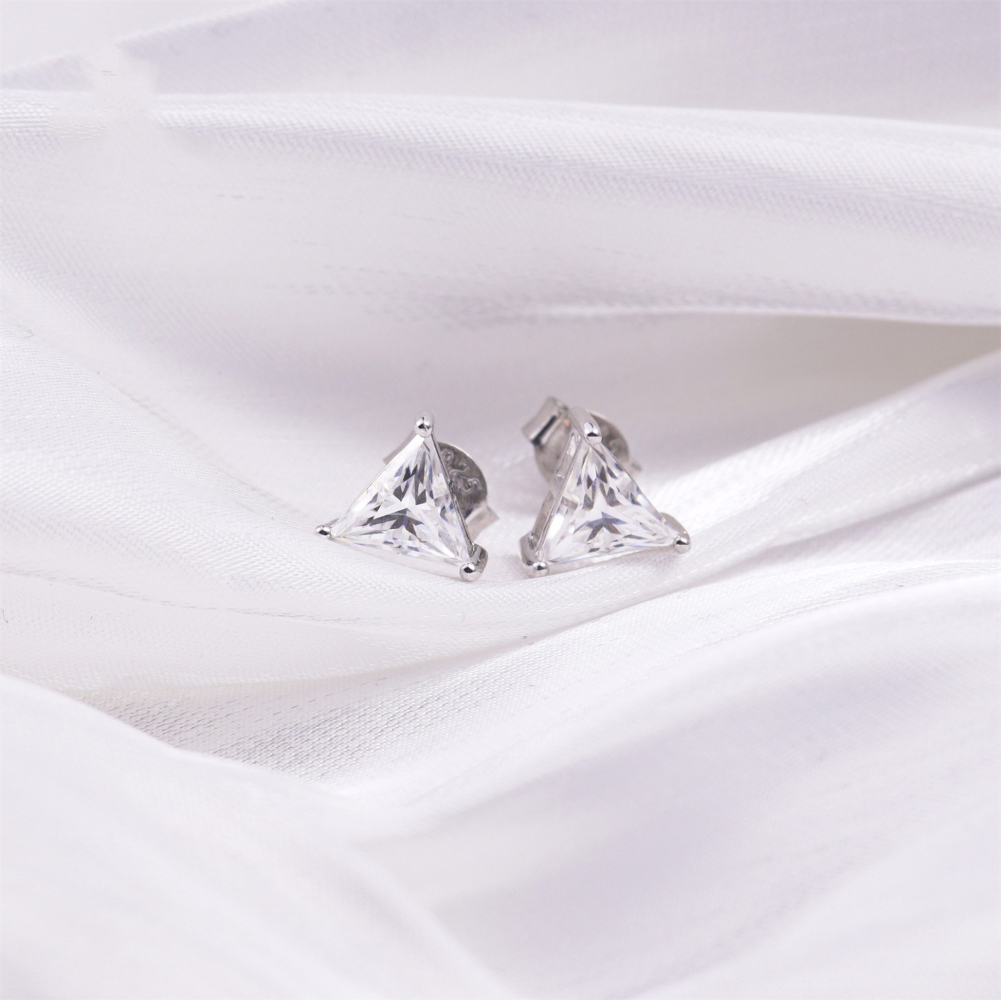 S925 Triangle Cut Synthetic Moissanite Solitaire Stud Earrings Birthday Anniversary Mother's Day Gifts