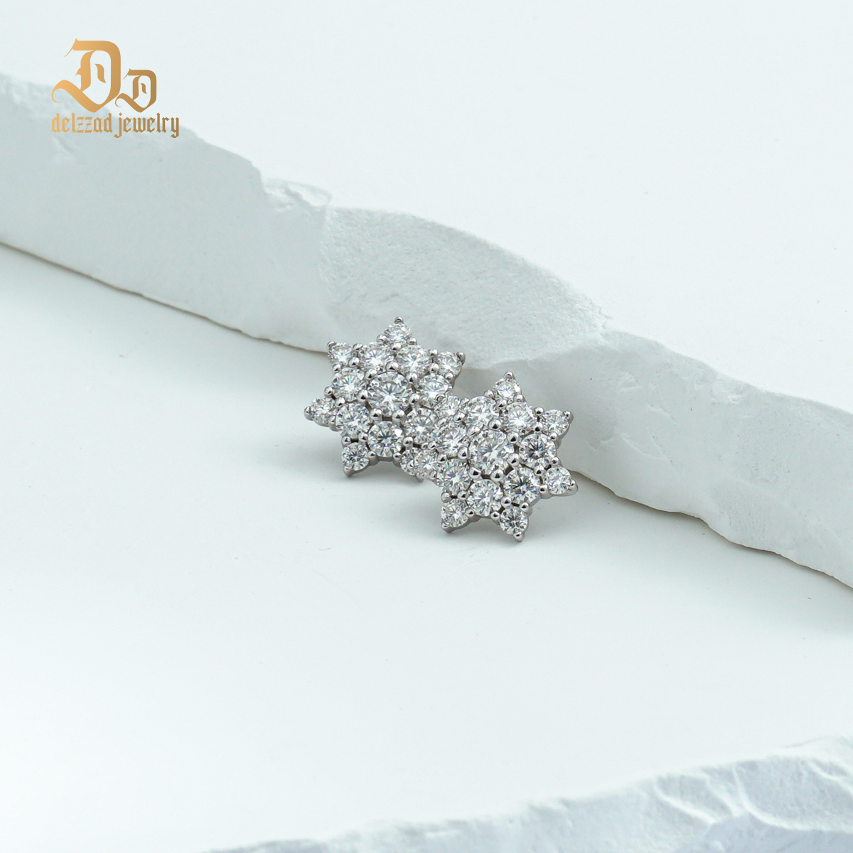 Delzzad S925 Round Synthetic Moissanite Dazzling Star Cluster Studs Earrings Birthday Anniversary Gift Valentine's Day Gifts for Men Women