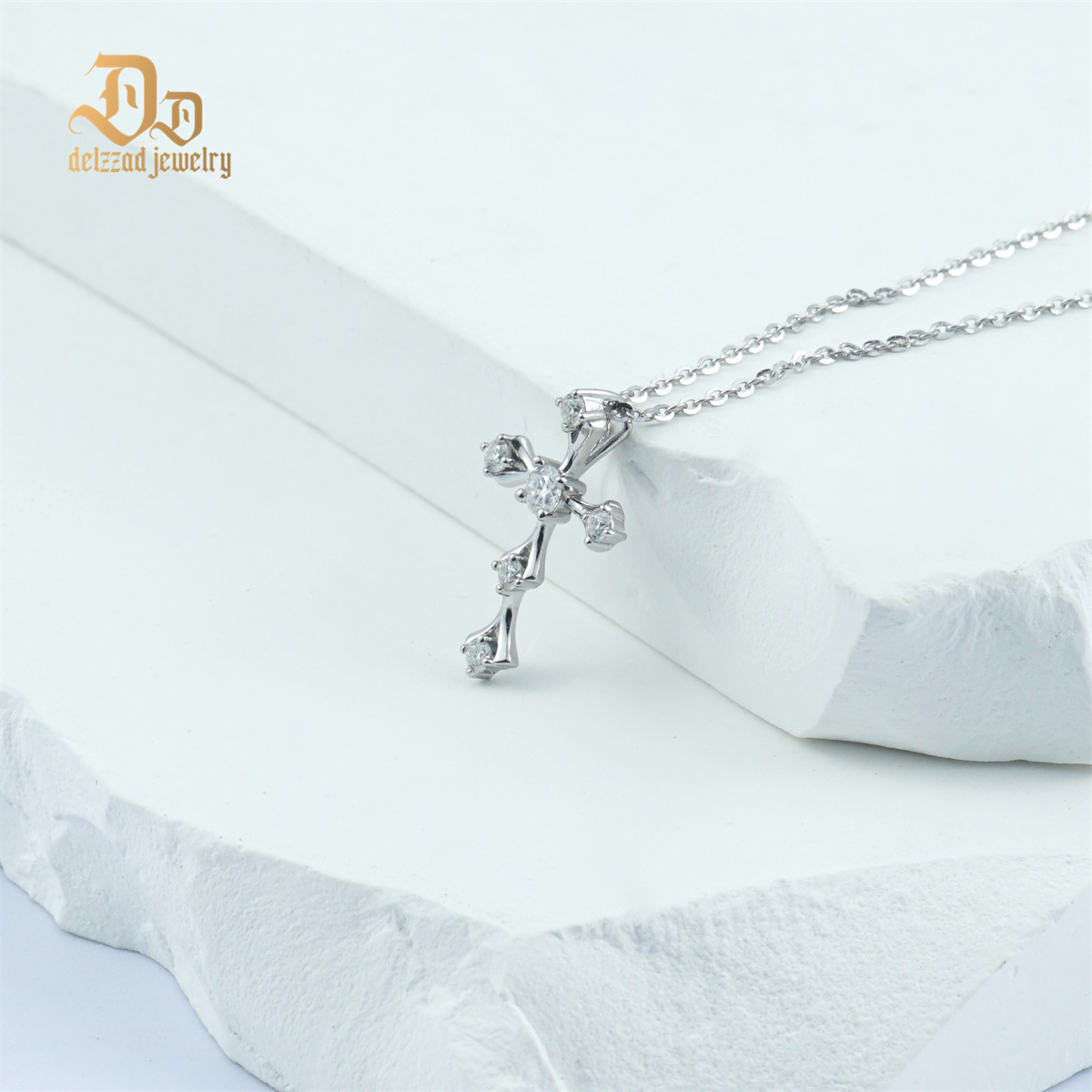 Delzzad S925 Synthetic Moissanite Cross Necklace 18inches