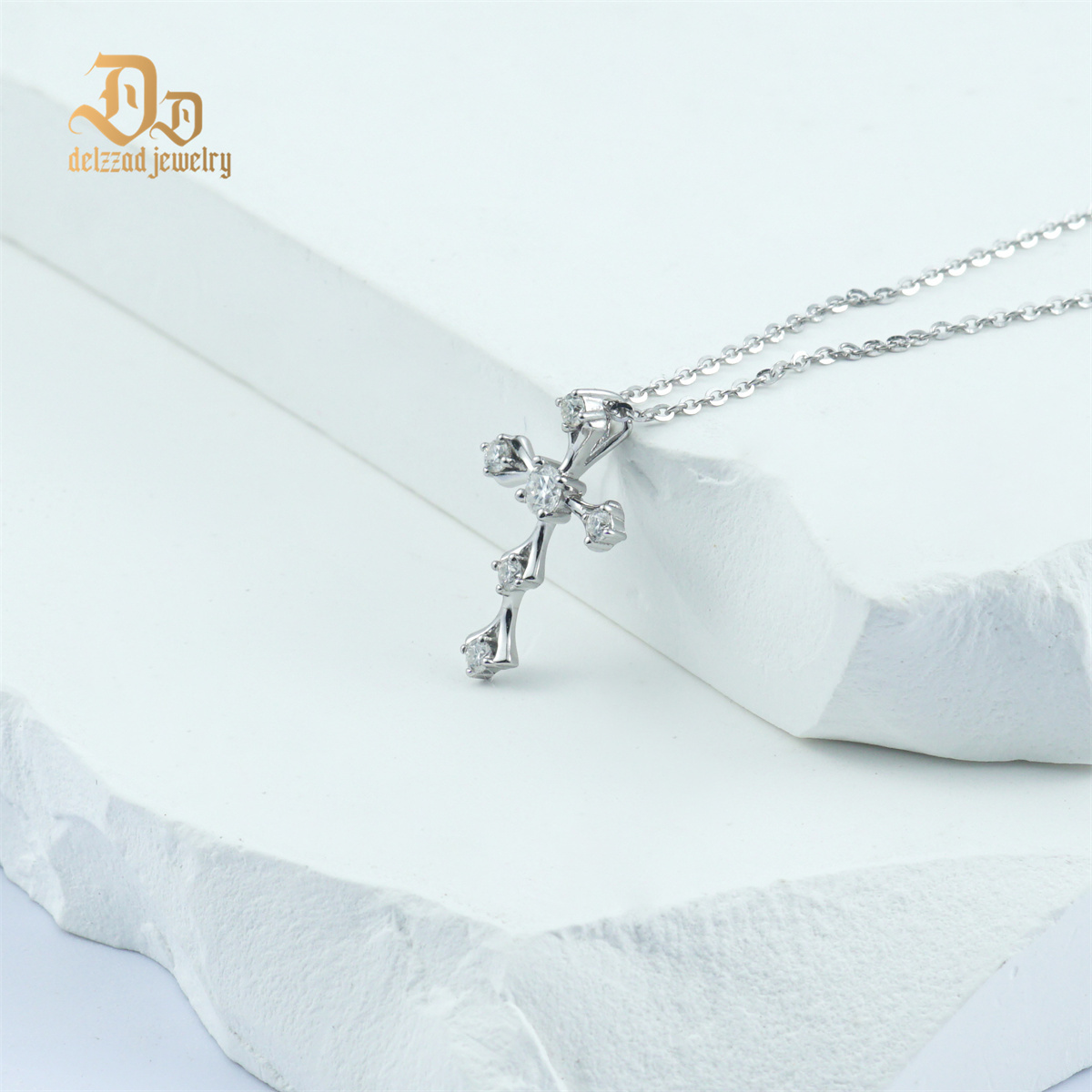 Delzzad S925 Synthetic Moissanite Cross Necklace 18inches