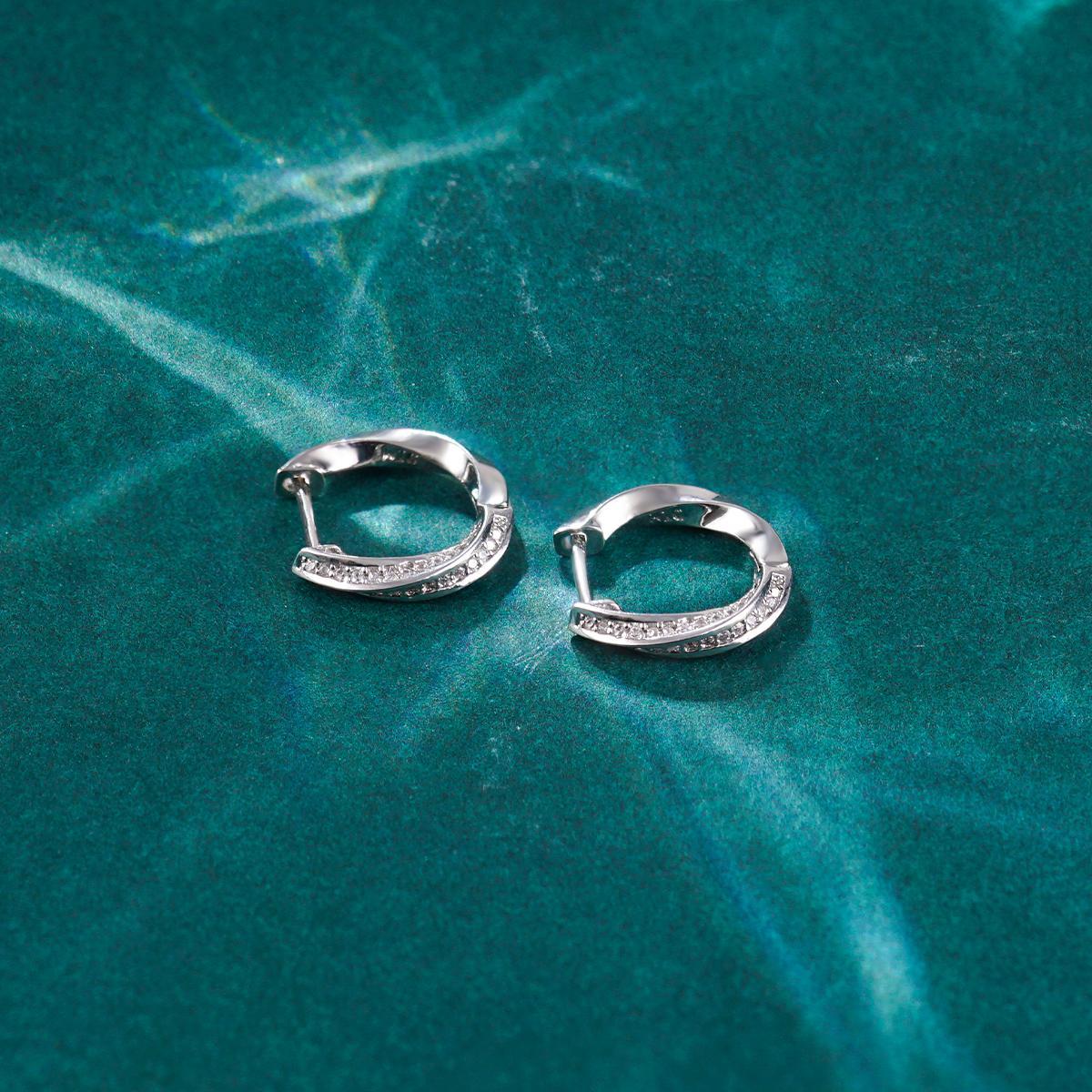 Mobius Earrings S925 VVS Synthetic Moissanite Unisex Earrings