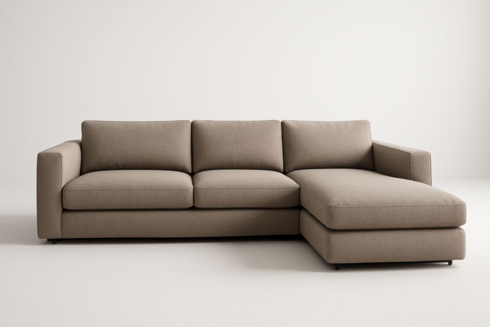 Divano angolare a L in tessuto poliestere marrone con struttura in legno massello e cuscini in schiuma